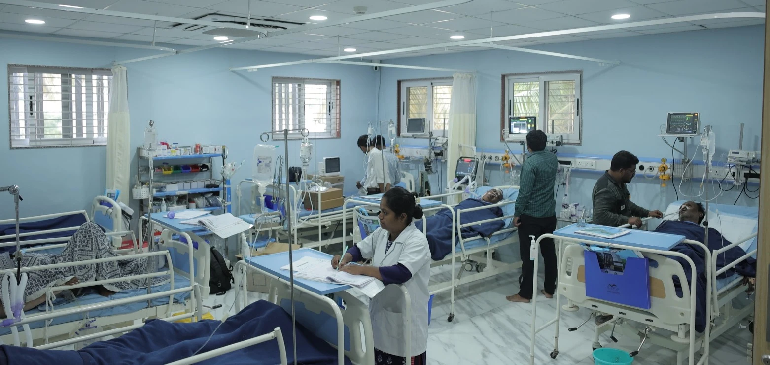 Patients receiving care from hospital staff in the ICU